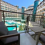 Apartment Miramar Front Family Deluxe No Swim Pool Access Slantschew brjag
