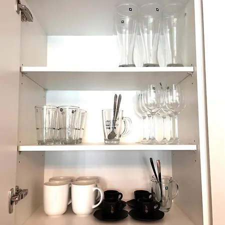 Апартаменты Miramar Front Self Catering Family Deluxe