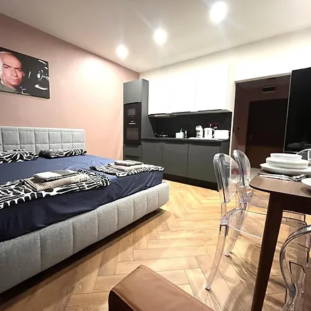 Miramar Front Self Catering Family Deluxe * Słoneczny Brzeg