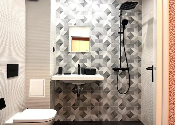 Miramar Front Family Deluxe No Swim Pool Access アパート