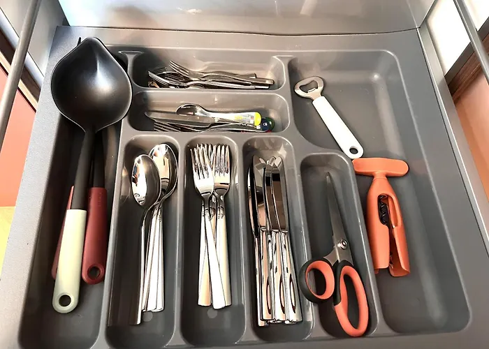 Miramar Front Family Deluxe No Swim Pool Access アパート サニービーチ