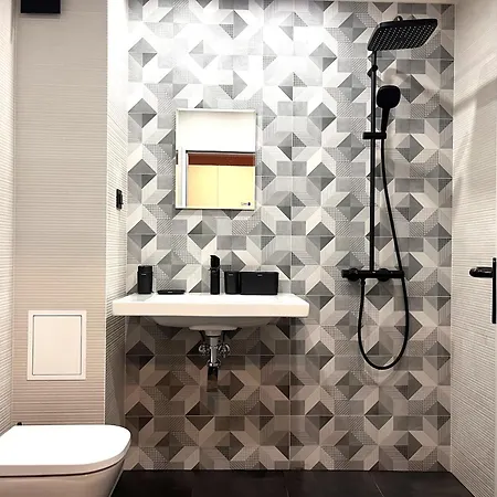 Miramar Front Family Deluxe No Swim Pool Access 公寓